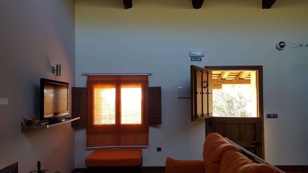 La Calera Apartamentos Rurales En Plena Sierra מראה חיצוני תמונה